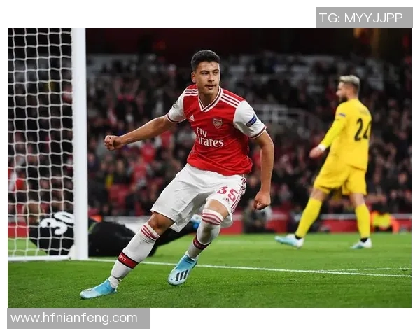 马丁内利的崛起与未来展望：从青涩小将到足球明星的蜕变之路